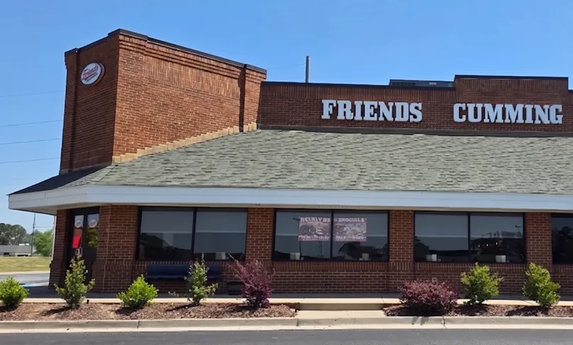 Exterior of Friends Cumming Grill in Cumming, Georgia